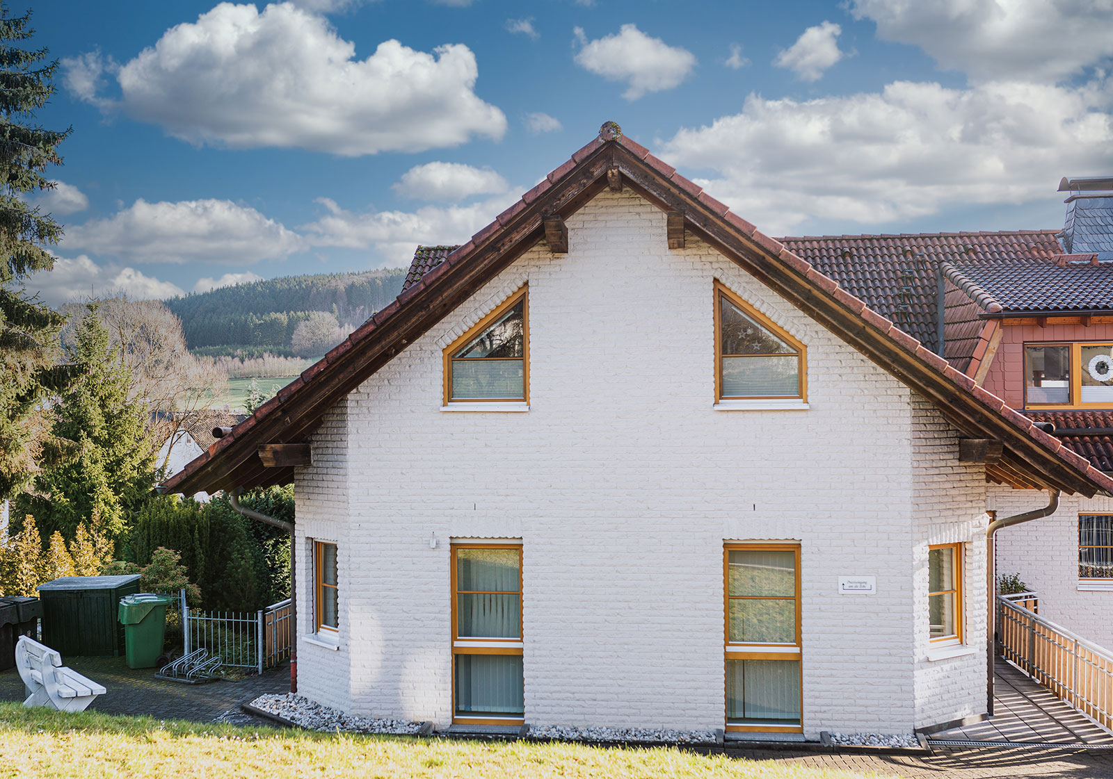 arztpraxis-bergneustadt-aussen
